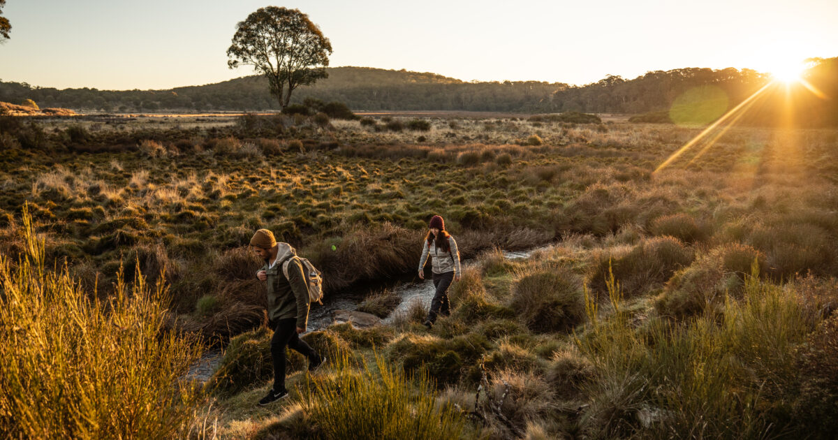 Two people hiking in Barrington Tops National Park. Photo credit : Rob Mulally / DPE