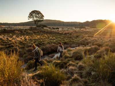 Two people hiking in Barrington Tops National Park. Photo credit : Rob Mulally / DPE