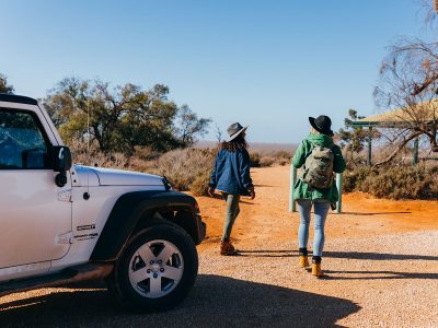 Friends on a road trip to Mungo National Park. Photo credit: Melissa Findley/OEH