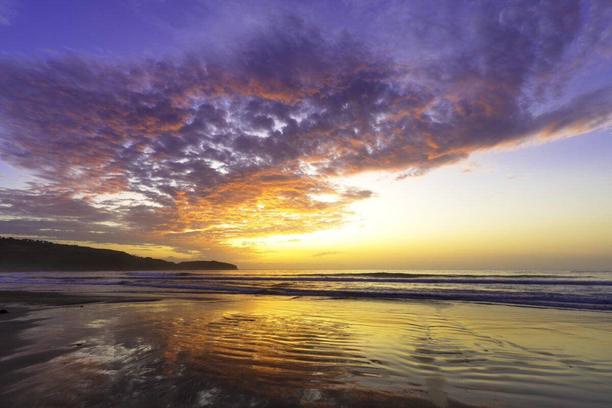 Sunrise Reflections at the beach, Killalea beach, Killalea Regional Park. Photo credit: Doug Hewitt/DPE